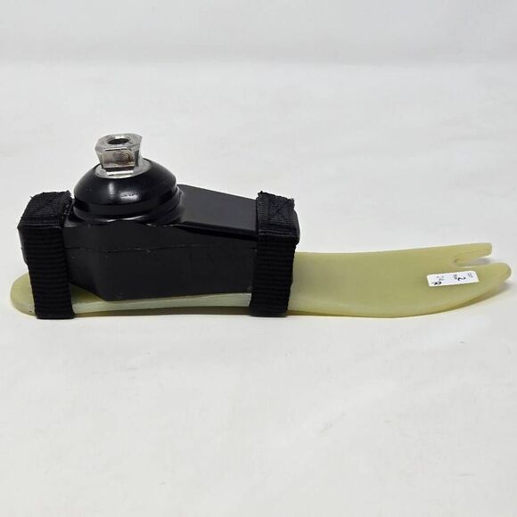 OSSUR RIGHT K2 SENSATION PROSTHETIC FOOT SIZE 24 CAT 2 - Picture 2 of 8